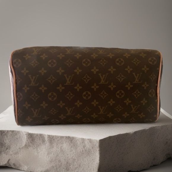 Vintage Louis Vuitton Speedy - Picture 5 of 10